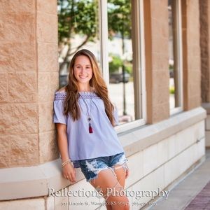 Meet your Posher, Lauren